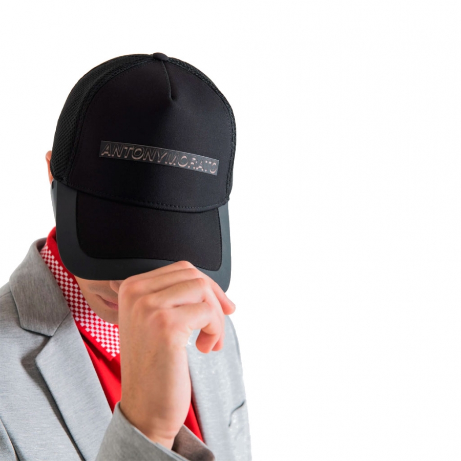 CASQUETTE EN POPELINE AVEC LOGO EN CAOUTCHOUC CASQUETTE EN POPELINE AVEC LOGO EN CAOUTCHOUC