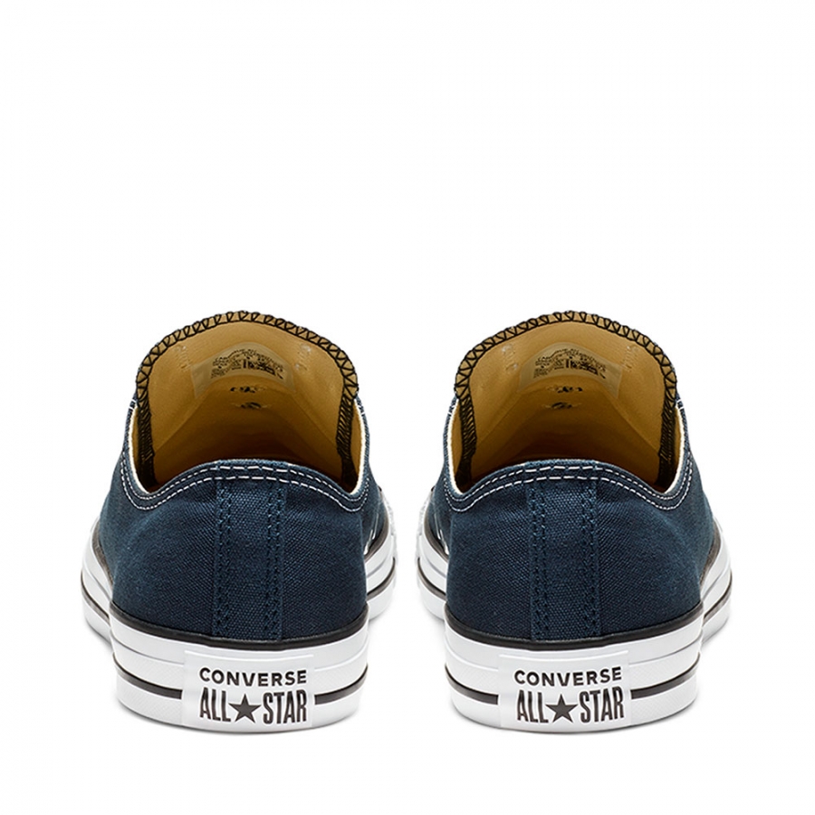 chuck-taylor-all-star-classic-low-top chuck-taylor-all-star-classic-low-top