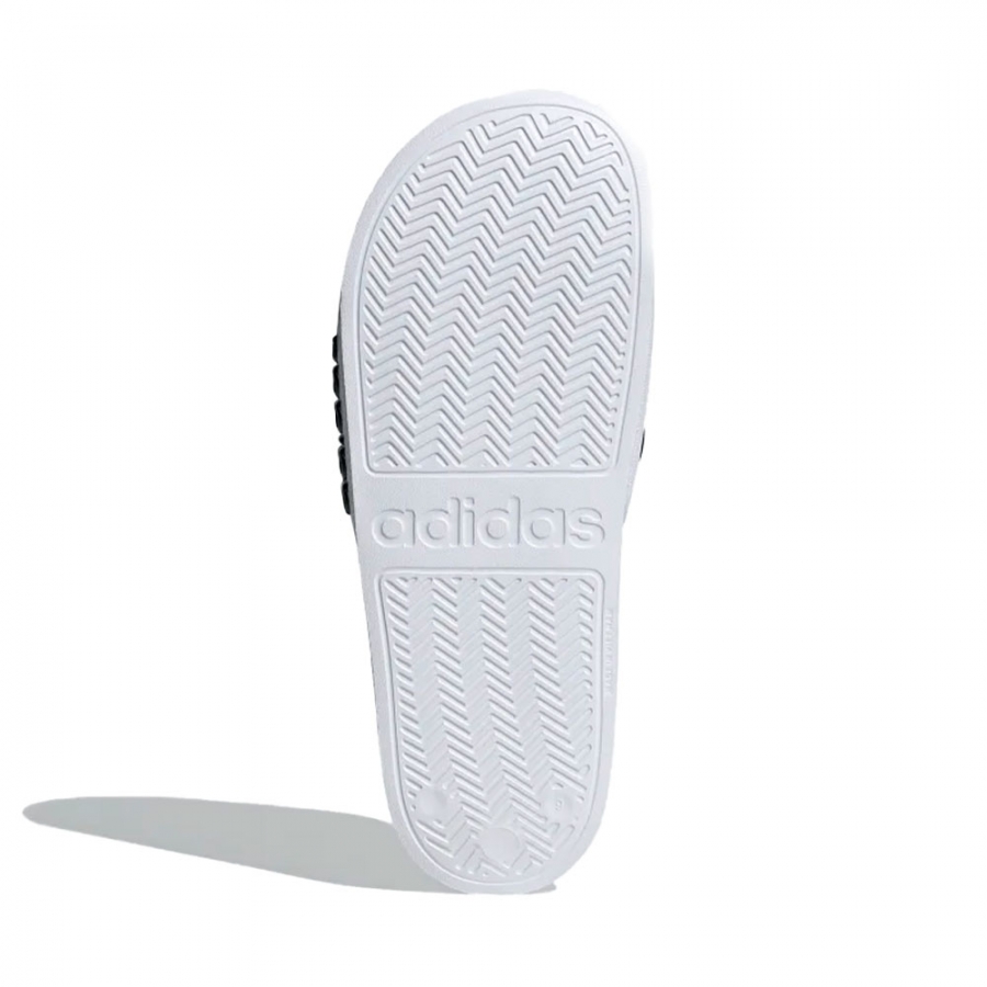 tongs-de-douche-adilette tongs-de-douche-adilette