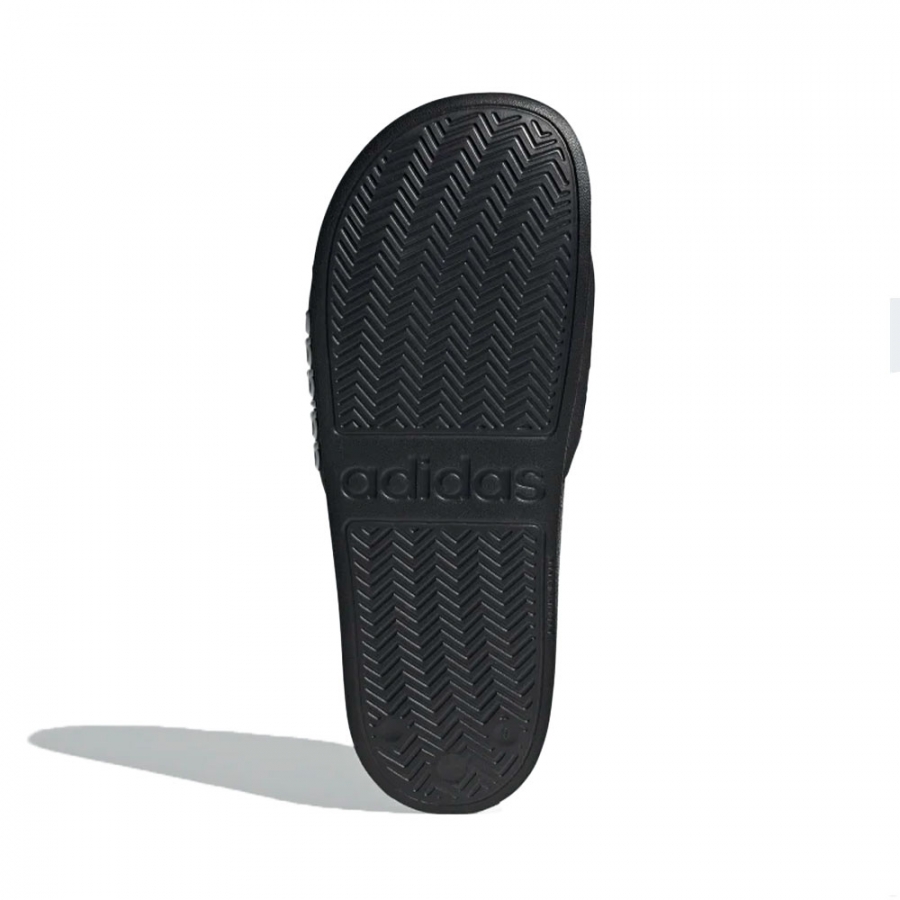 tongs-de-douche-adilette tongs-de-douche-adilette