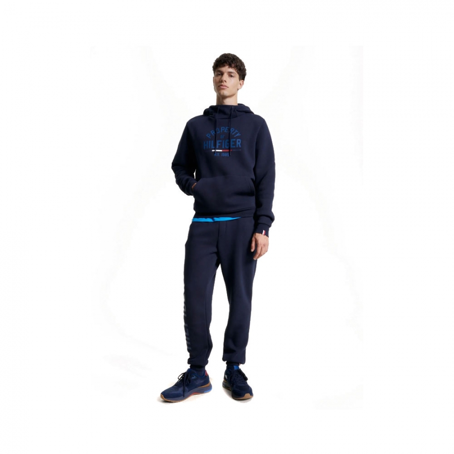 graphic-logo-hoodie graphic-logo-hoodie