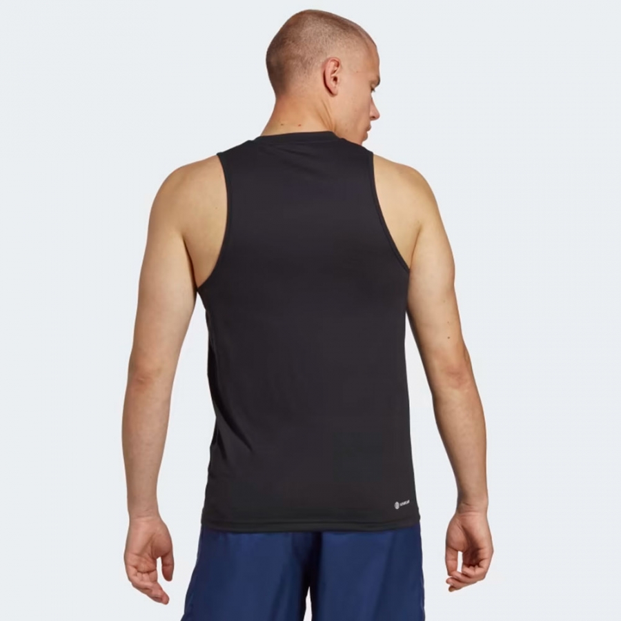 train-essentials-feelready-training-t-shirt