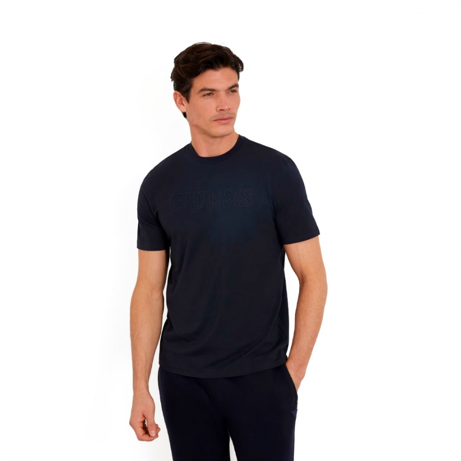 t-shirt-con-logo-frontale