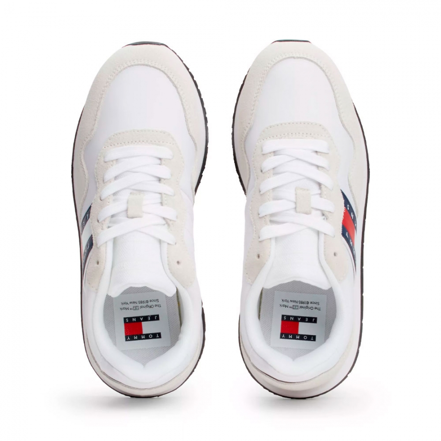 sneakers-essential-in-camoscio-con-suola-a-denti sneakers-essential-in-camoscio-con-suola-a-denti