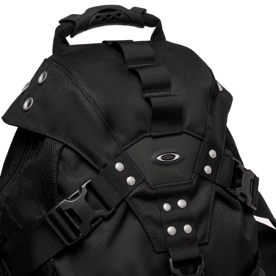 icon-rc-rucksack icon-rc-rucksack