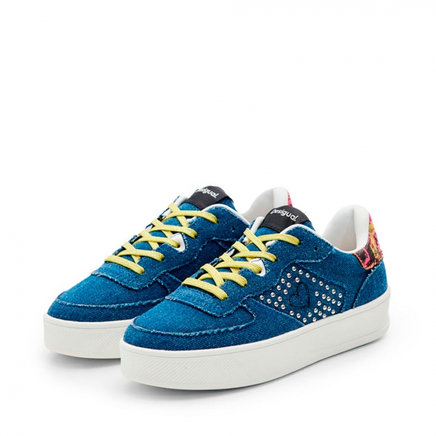 sneakers-a-plateforme-en-denim-avec-coeur sneakers-a-plateforme-en-denim-avec-coeur