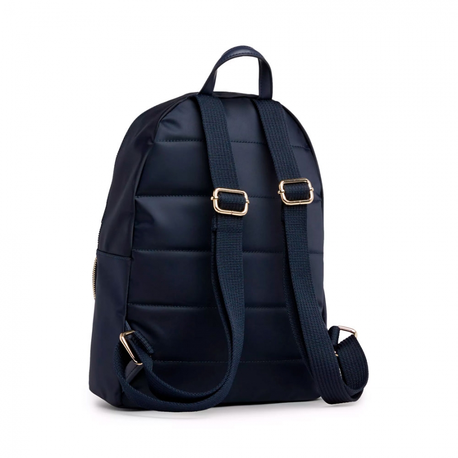 rucksack-mit-emblem-abzeichen rucksack-mit-emblem-abzeichen