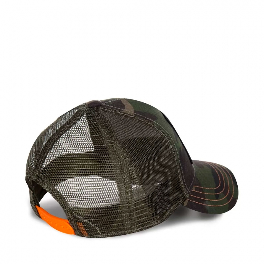 quadratische-trucker-kappe quadratische-trucker-kappe
