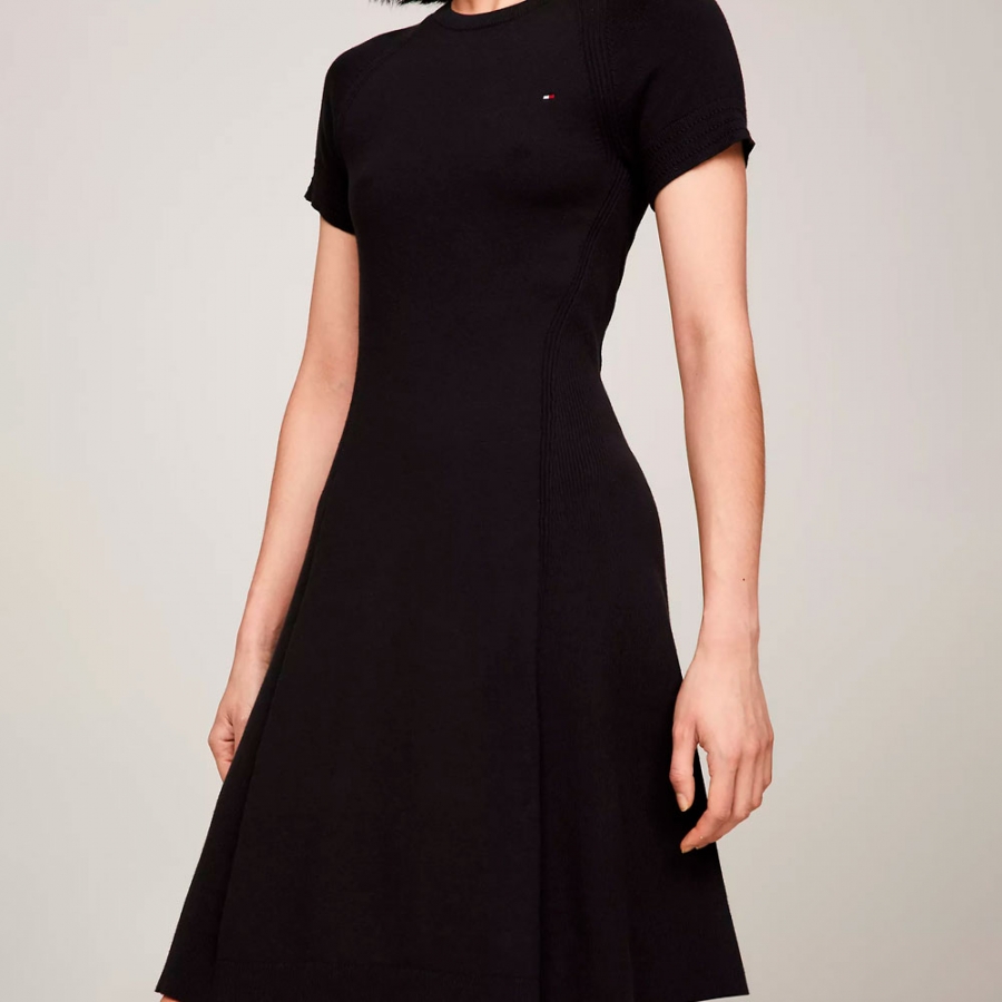 robe-midi-en-maille-a-coupe-slim robe-midi-en-maille-a-coupe-slim