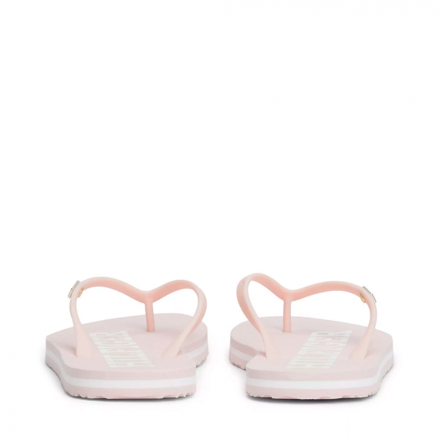 chanclas-con-logo-esmaltado chanclas-con-logo-esmaltado