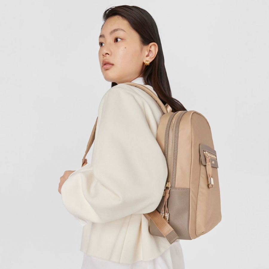 sac-a-dos-en-toile-brunock sac-a-dos-en-toile-brunock