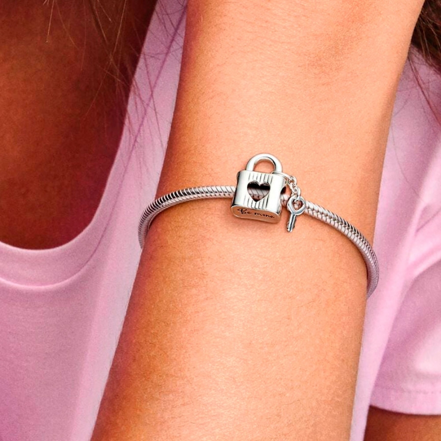 charm-lucchetto-e-chiave-cuore-790095c01 charm-lucchetto-e-chiave-cuore-790095c01