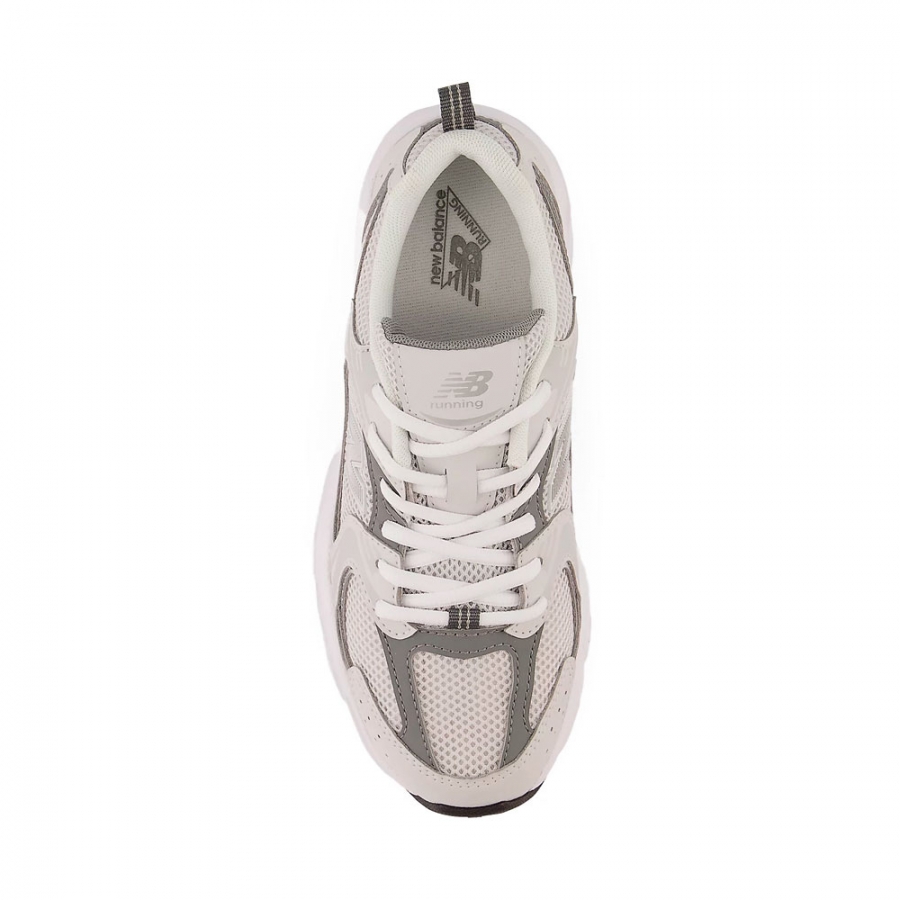 530-kids-teens-sneakers