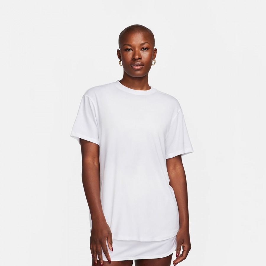 un-t-shirt-decontracte un-t-shirt-decontracte