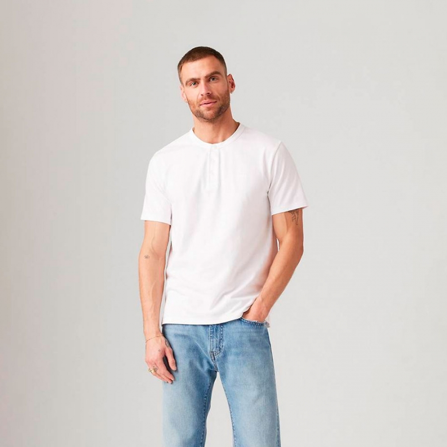 t-shirt-marque-de-maison t-shirt-marque-de-maison