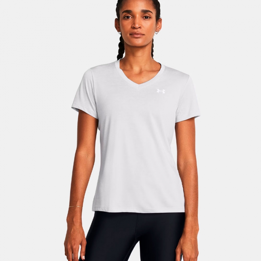 camiseta-ua-tech-twist-com-decote-em-v camiseta-ua-tech-twist-com-decote-em-v