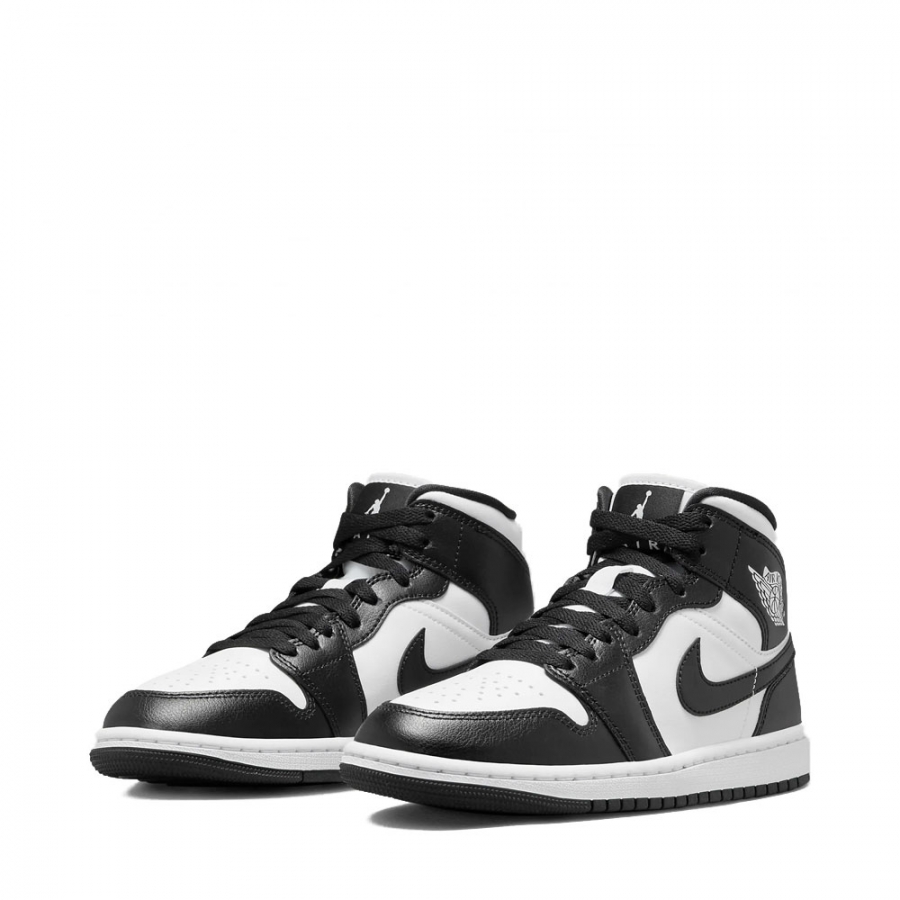 baskets-air-jordan-1-mid