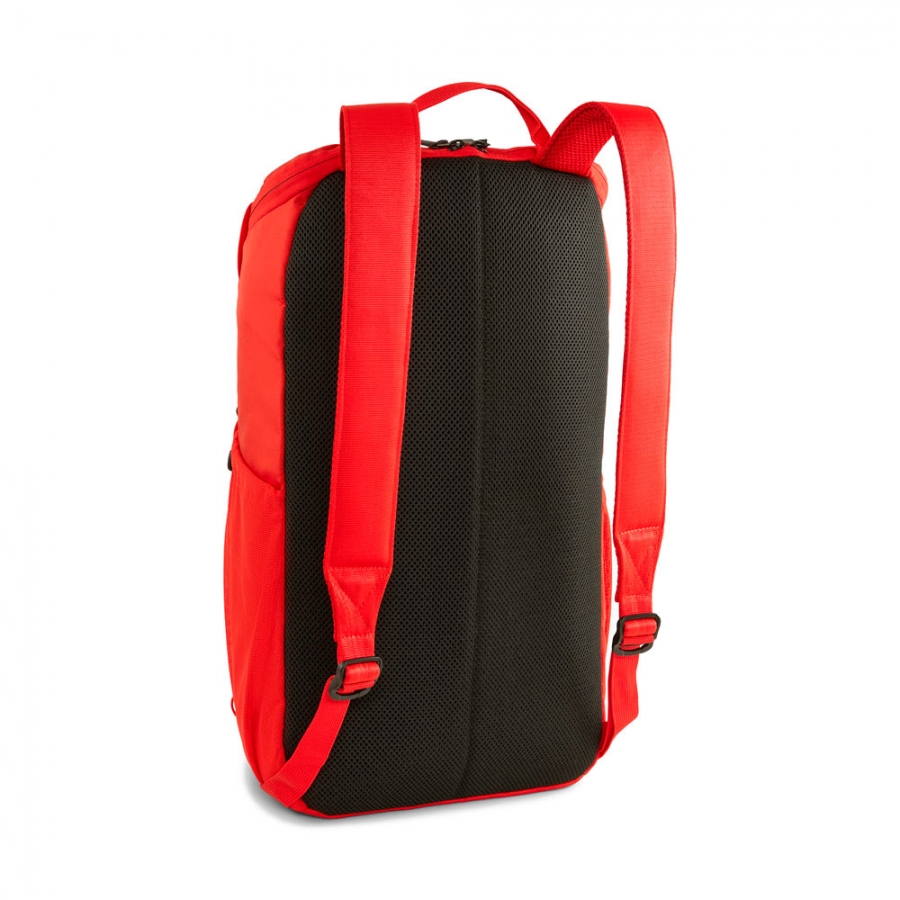 scuderia-ferrari-rennrucksack scuderia-ferrari-rennrucksack