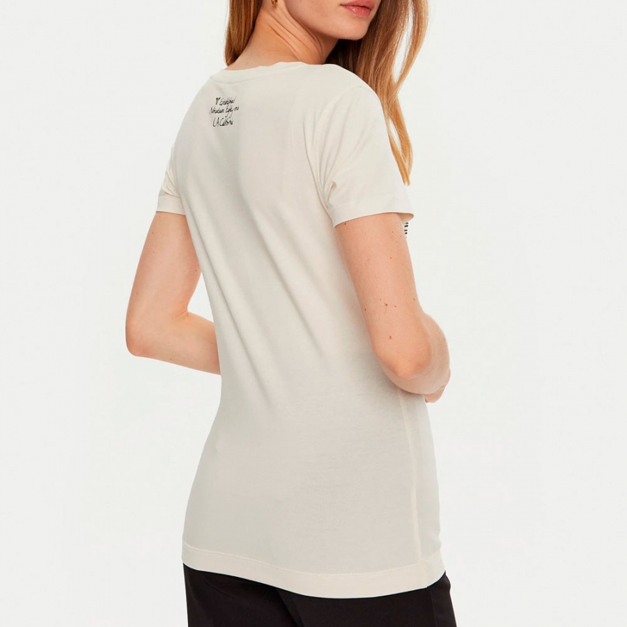 camiseta-logotipo-triangular-con-estampado-animal camiseta-logotipo-triangular-con-estampado-animal