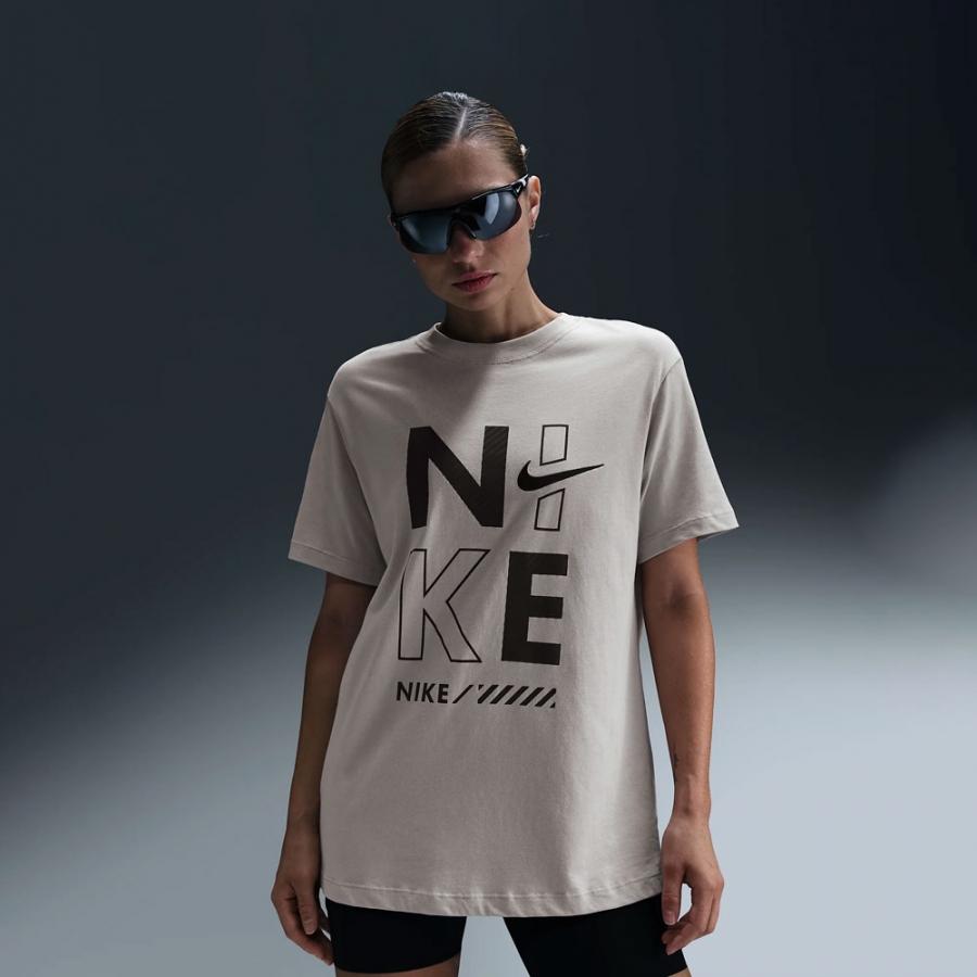 camiseta-sportswear camiseta-sportswear
