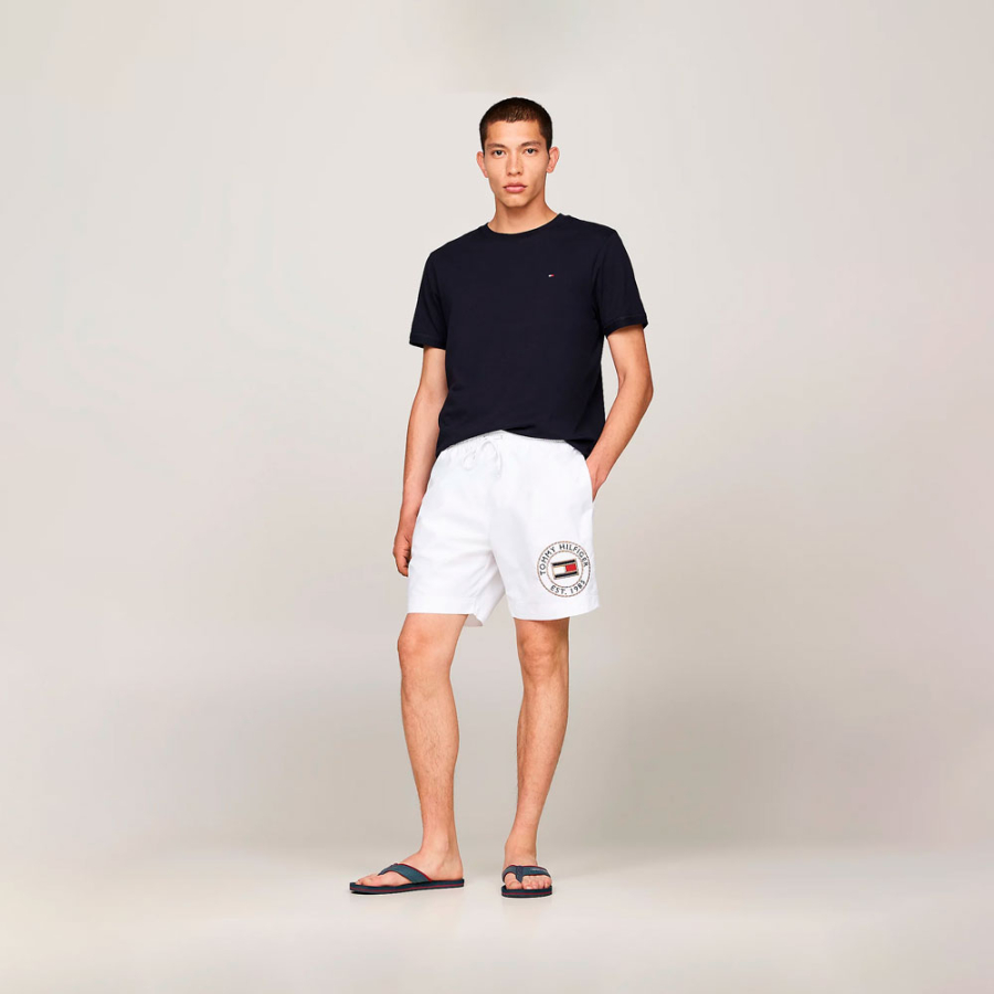 flip-flops-mit-logo-in-streifen flip-flops-mit-logo-in-streifen
