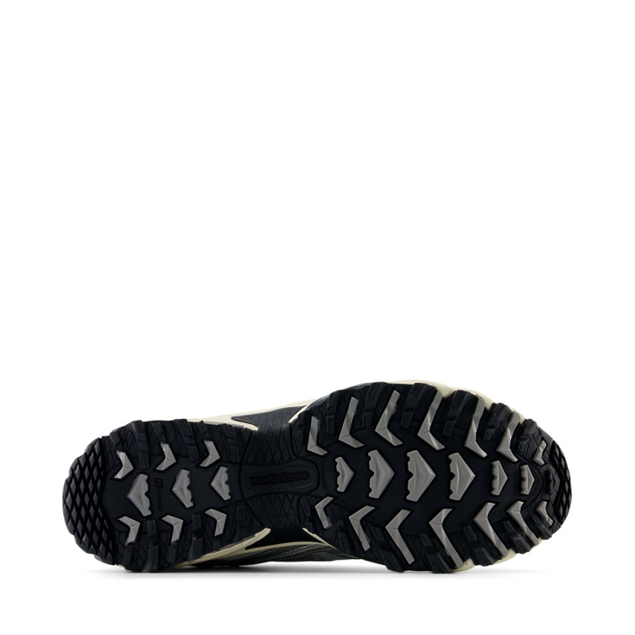 baskets-gris-610t