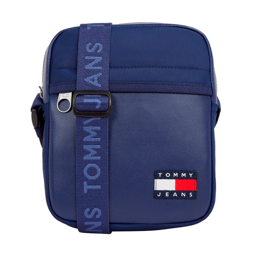 bolso-reporter-essential-con-logo bolso-reporter-essential-con-logo
