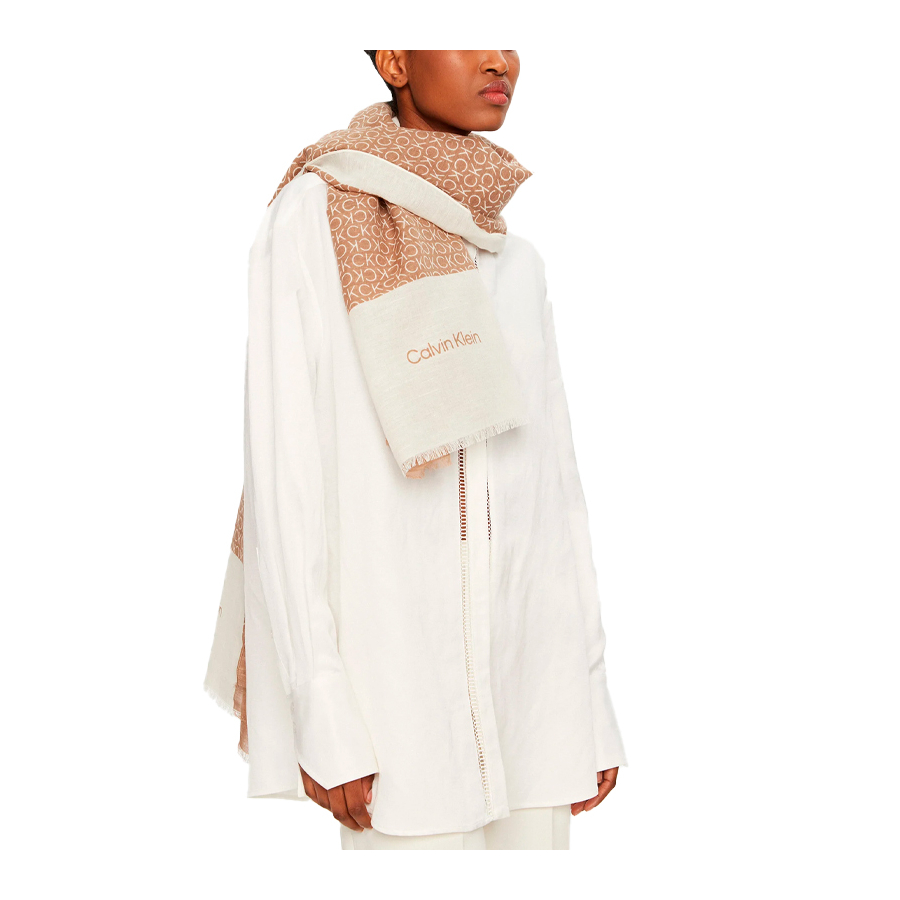 leinen-stola-foulard-mit-minimalem-logo leinen-stola-foulard-mit-minimalem-logo