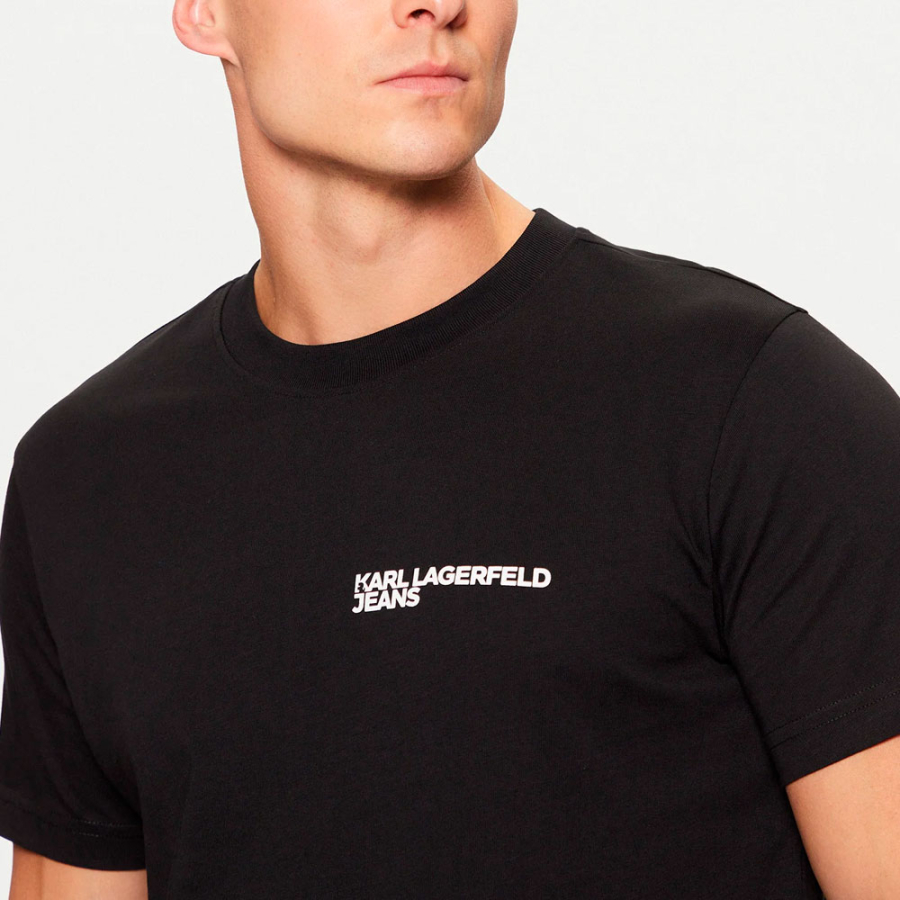 tailliertes-t-shirt-mit-logo tailliertes-t-shirt-mit-logo
