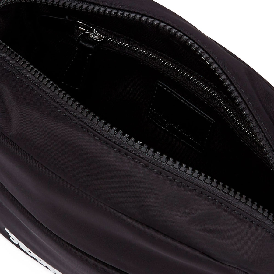 nylon-shoulder-bag nylon-shoulder-bag