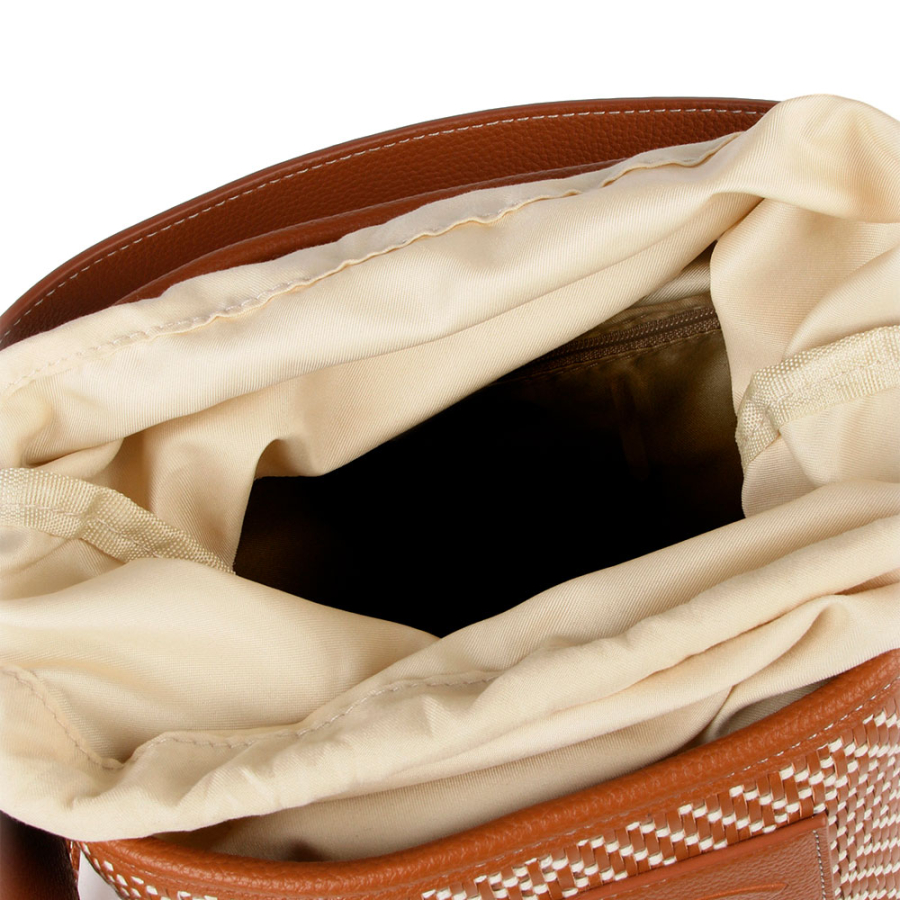 geflochtene-beuteltasche geflochtene-beuteltasche