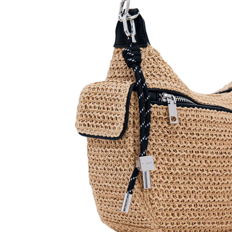 tasche-astana-aus-bast-mit-halblogo tasche-astana-aus-bast-mit-halblogo