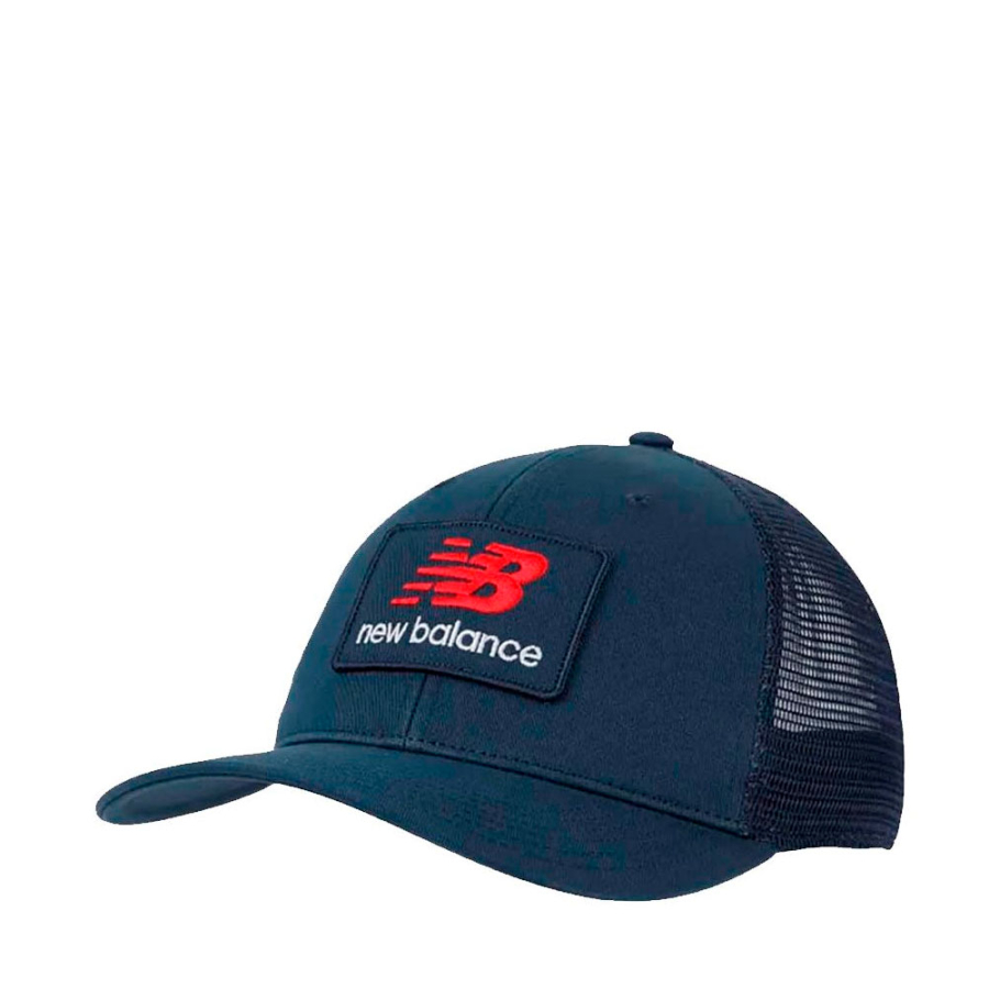 casquette-avec-logo-patch-empile casquette-avec-logo-patch-empile
