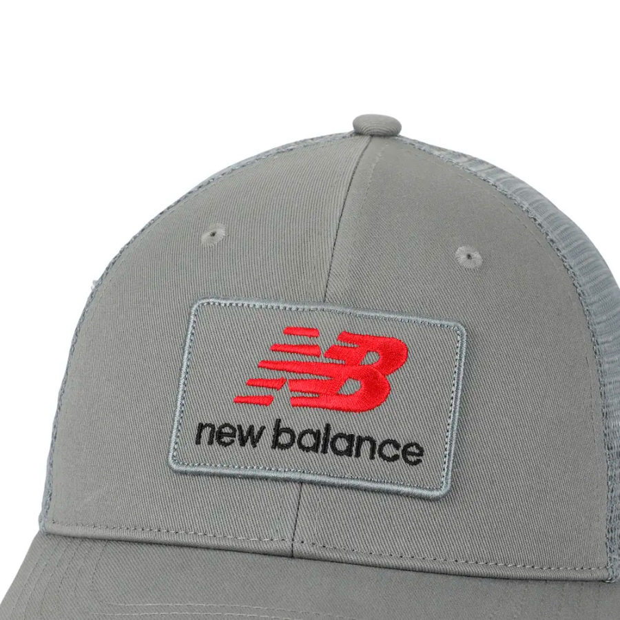 kappe-mit-logo-und-stacked-patch kappe-mit-logo-und-stacked-patch