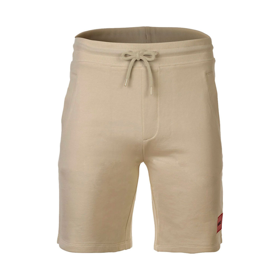 shorts-mit-rotem-logo-tag shorts-mit-rotem-logo-tag