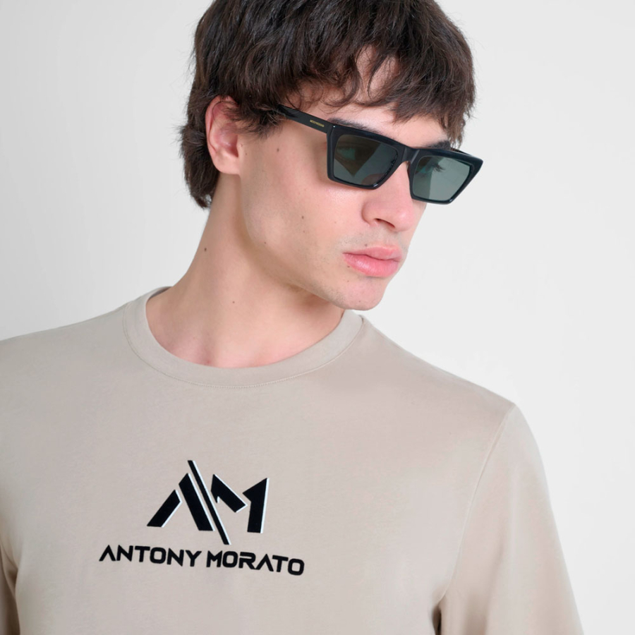 t-shirt-coupe-regulier-avec-logo t-shirt-coupe-regulier-avec-logo