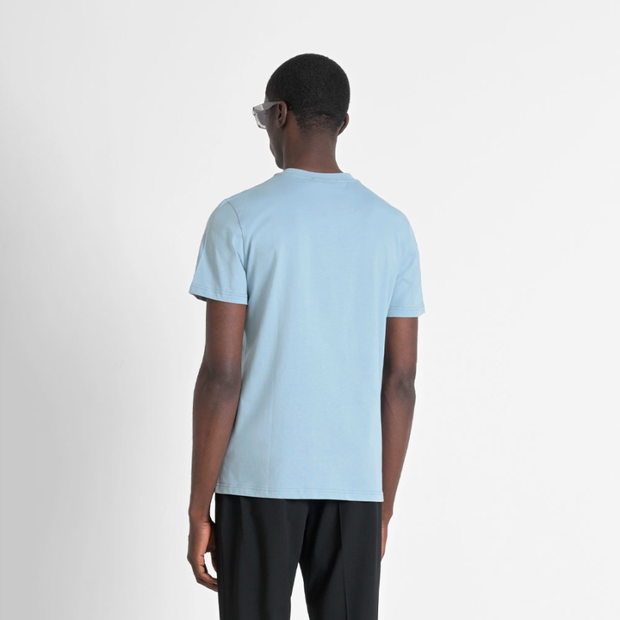t-shirt-vestibilita-regolare-con-logo-in-metallo
