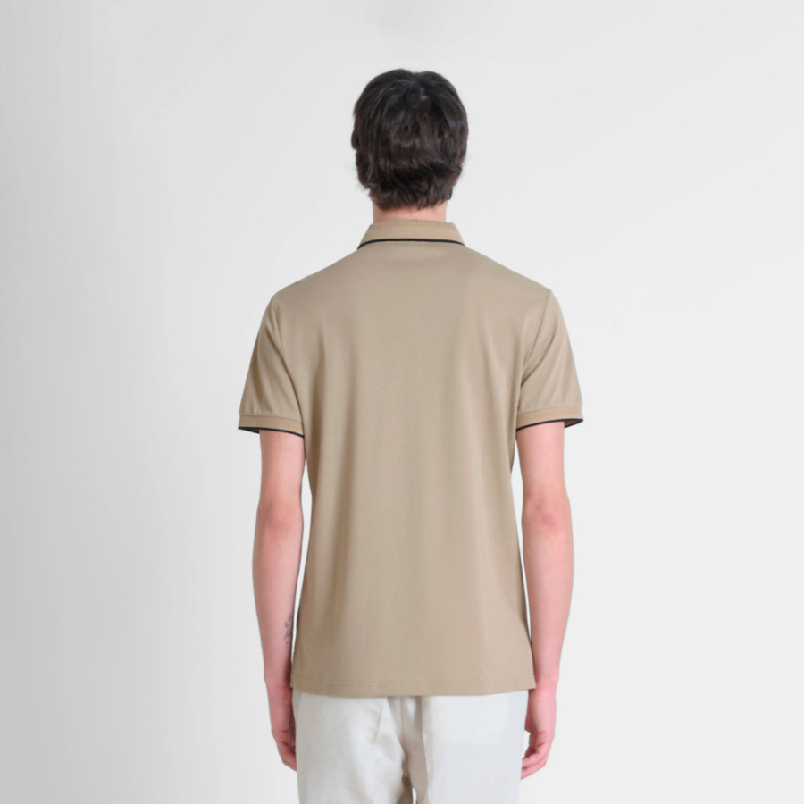 polo-vestibilita-regolare-con-toppa-con-logo-intrecciato polo-vestibilita-regolare-con-toppa-con-logo-intrecciato