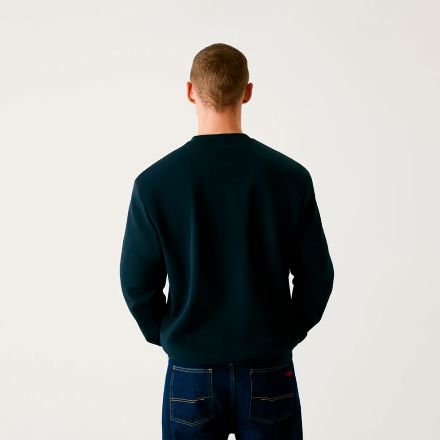 sweat-shirt-avec-logo-degrade sweat-shirt-avec-logo-degrade