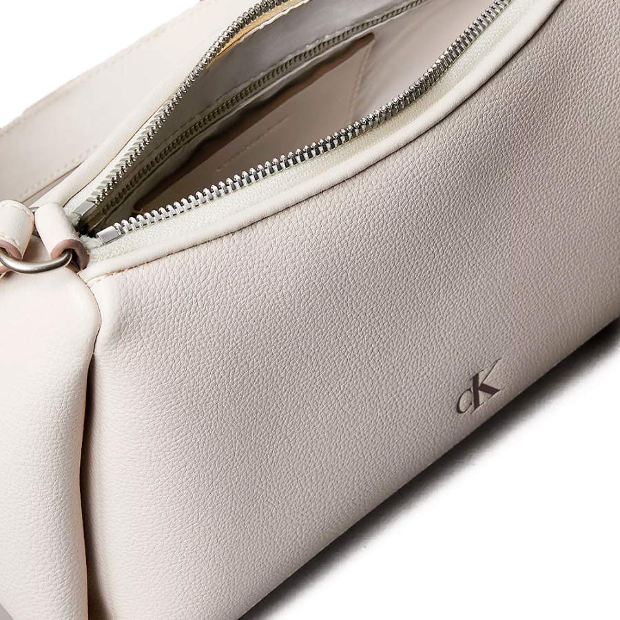 petit-sac-a-bandouliere petit-sac-a-bandouliere