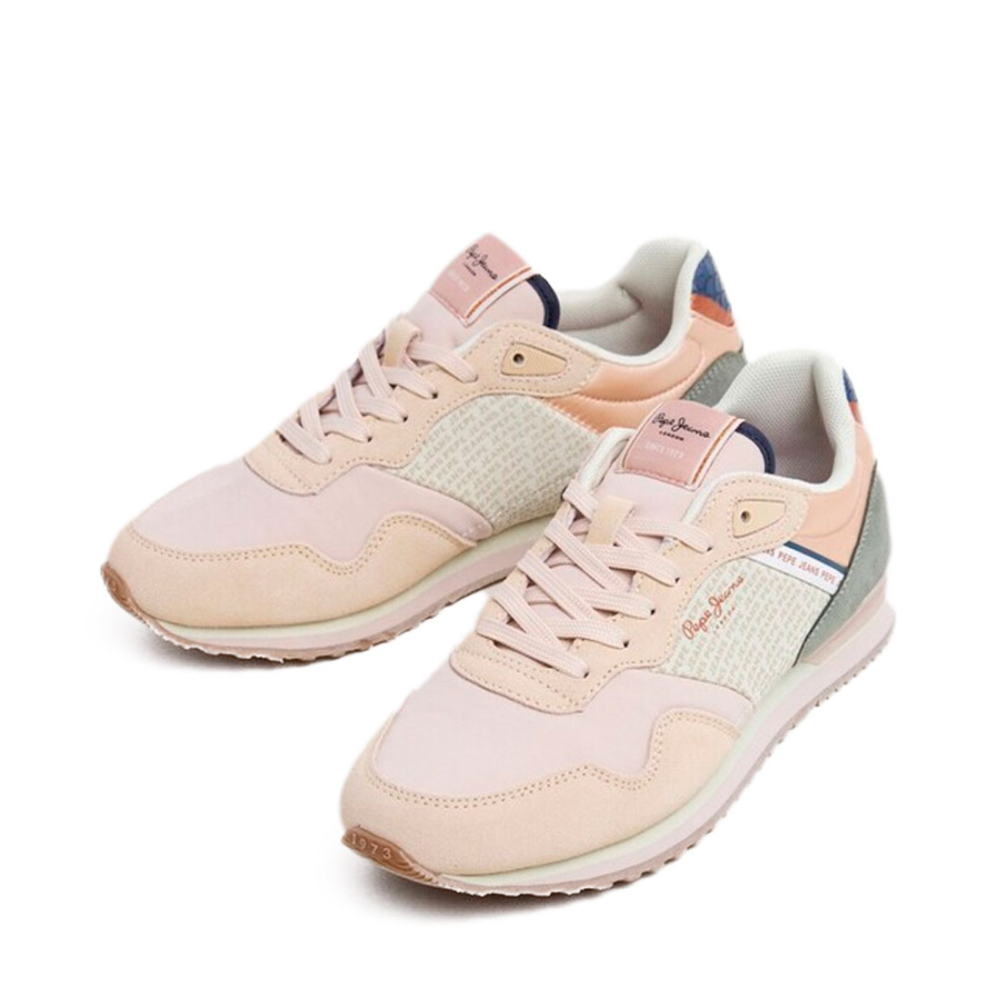 chaussures-de-course-avec-logo-imprime chaussures-de-course-avec-logo-imprime