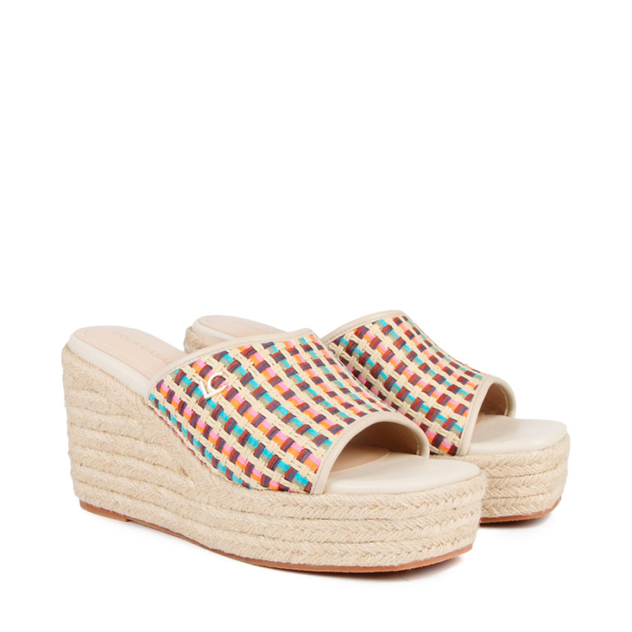 zoccolo-multicolore-con-plateau zoccolo-multicolore-con-plateau