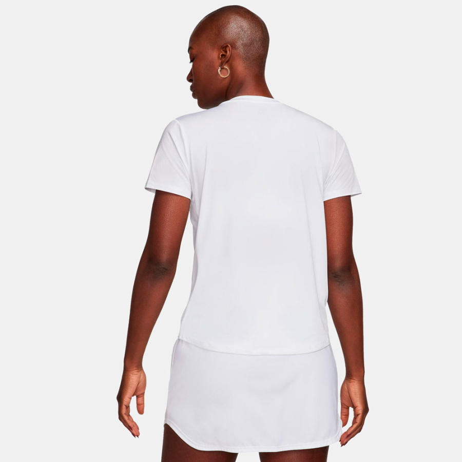 un-t-shirt-dri-fit-classique un-t-shirt-dri-fit-classique