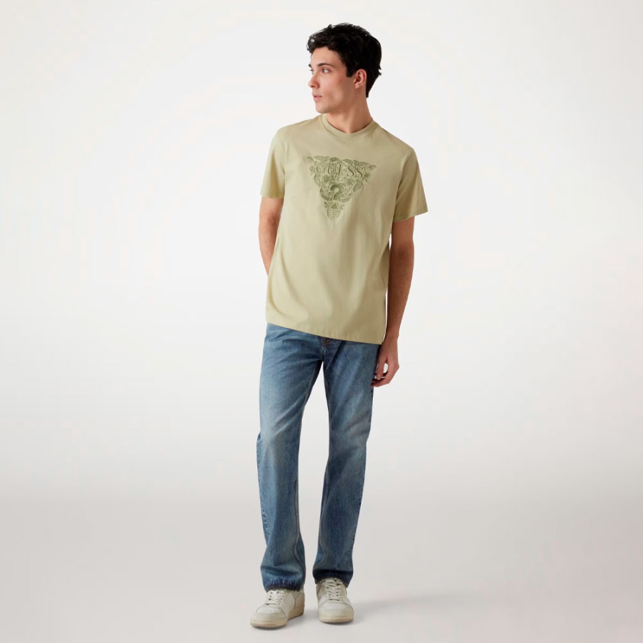 camiseta-com-logo-regular-fit camiseta-com-logo-regular-fit