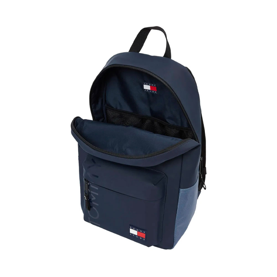 essential-logo-backpack essential-logo-backpack