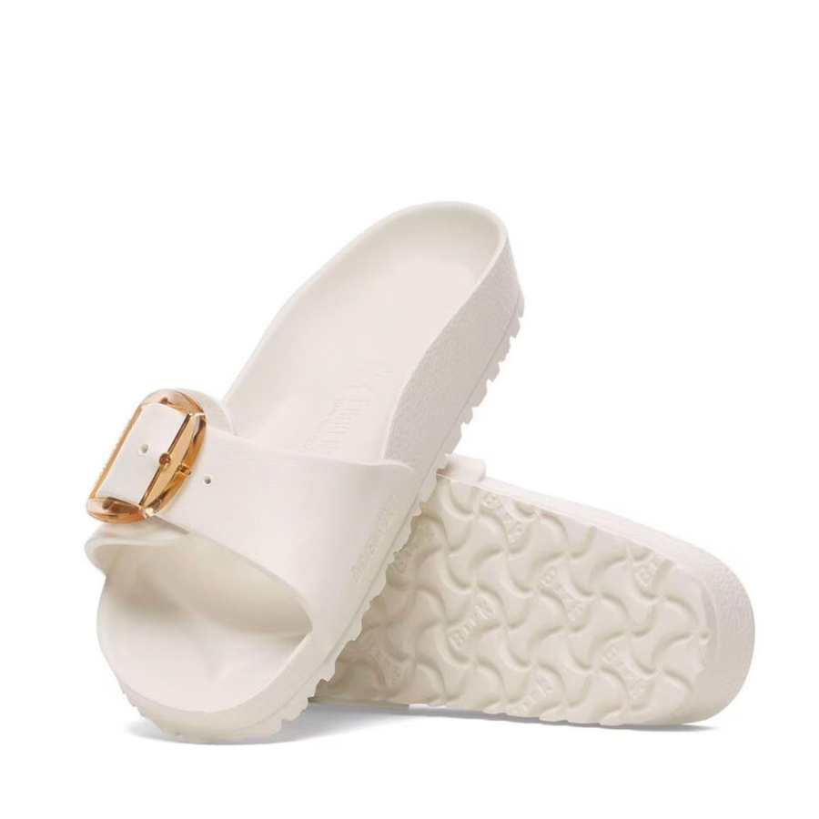 sandalias-birkenstock-de-madrid-com-fivela-em-casca-de-ovo sandalias-birkenstock-de-madrid-com-fivela-em-casca-de-ovo