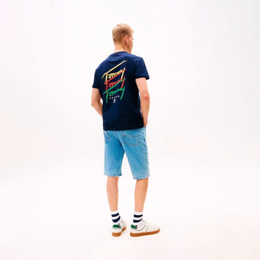 t-shirt-with-graphic-logo-on-the-back t-shirt-with-graphic-logo-on-the-back