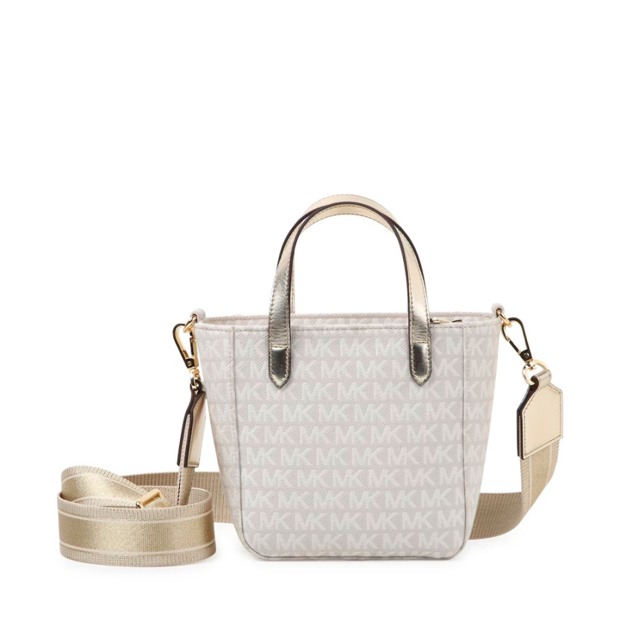 sac-imprime-monogramme-avec-bandouliere-amovible sac-imprime-monogramme-avec-bandouliere-amovible