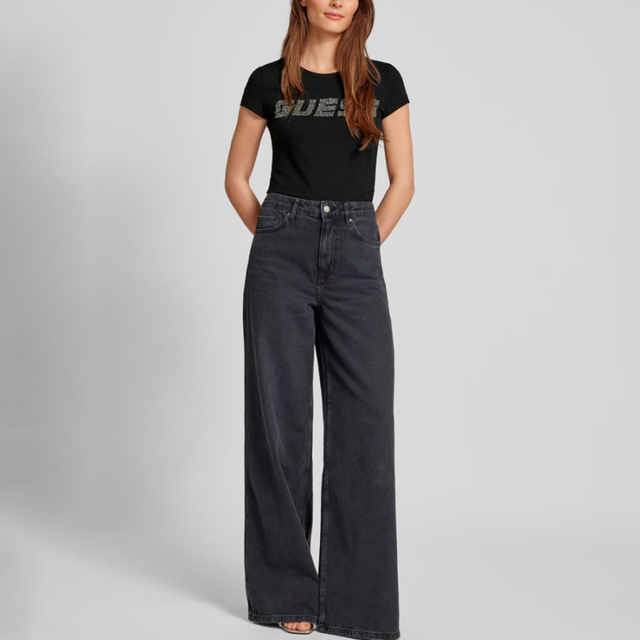 new-kiara-t-shirt new-kiara-t-shirt