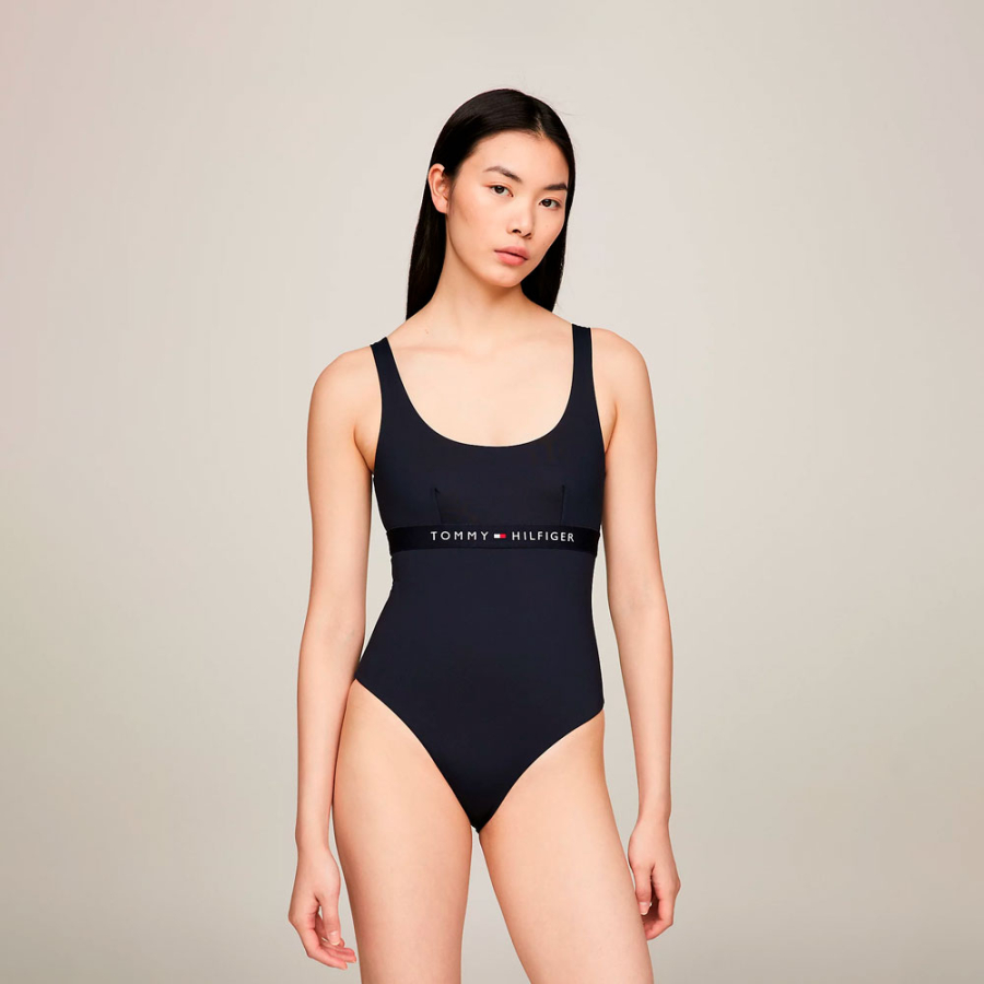 maillot-de-bain-avec-bande-distinctive maillot-de-bain-avec-bande-distinctive